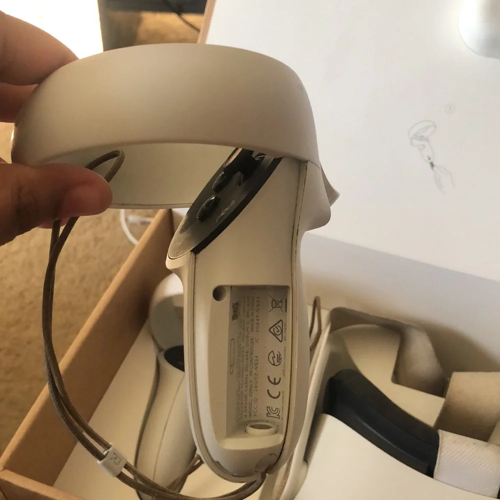 I am selling this oculus great condition